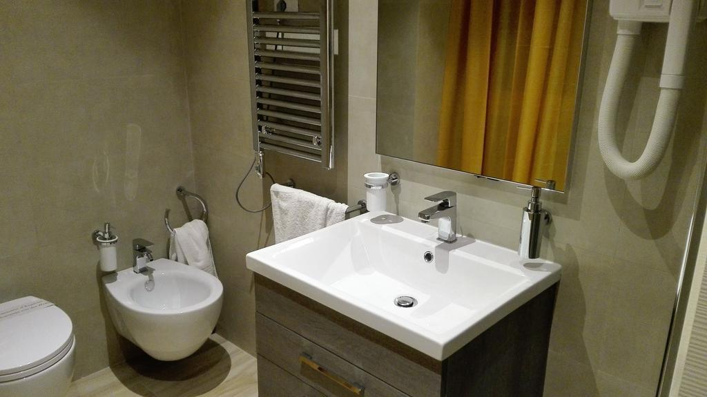Enjoy Milano Hotel Bilik gambar